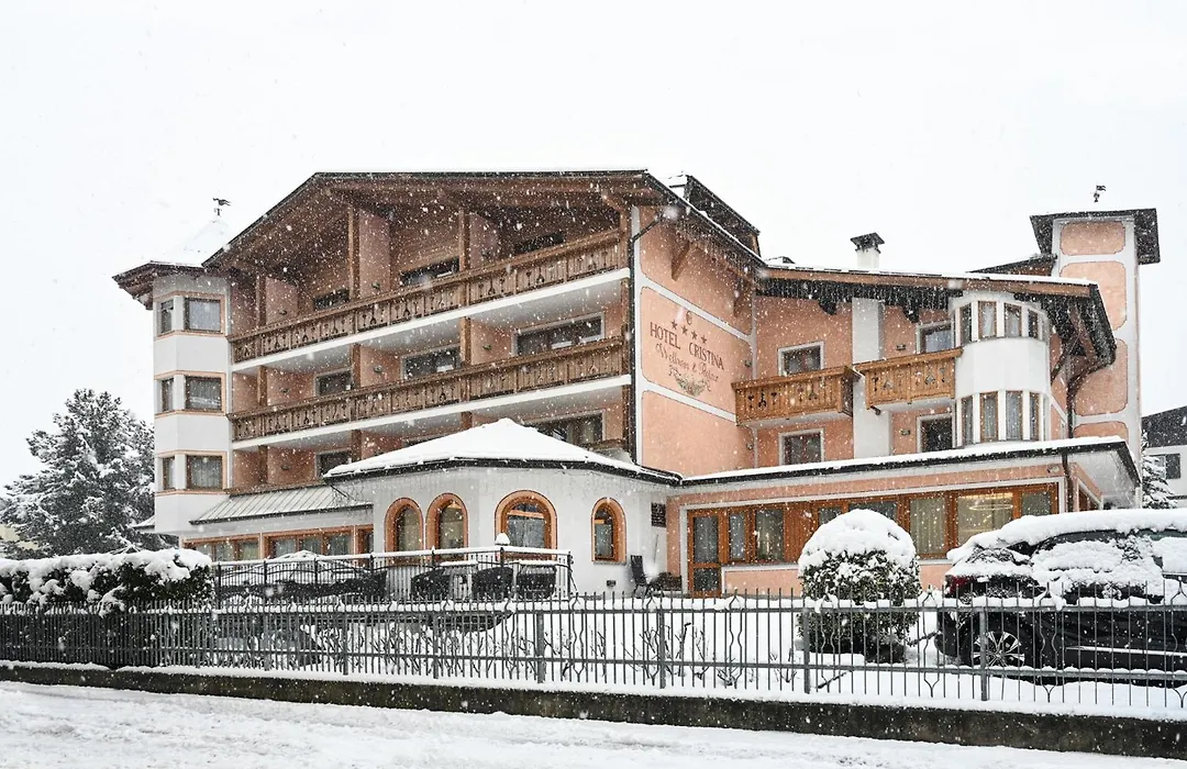 Hotel Cristina-1